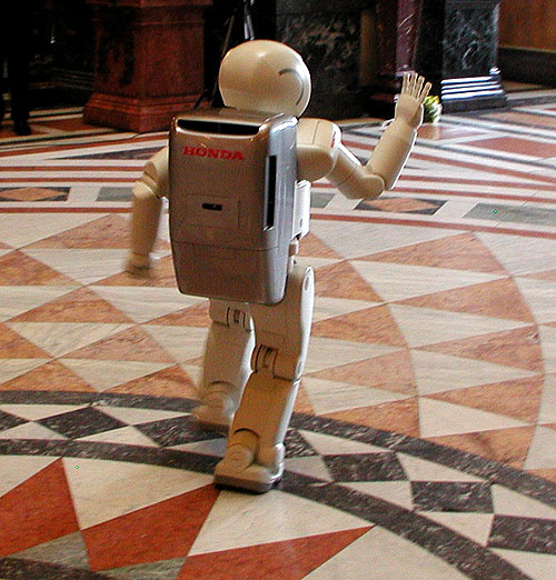 Japonský robot ASIMO v Praze