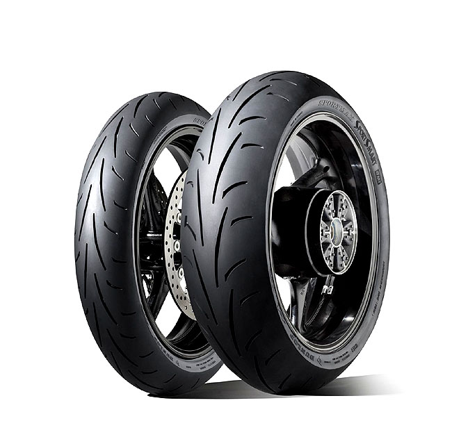 Vítězové IDM 2010 z KTM volí pro silniční motocykl RC8R pneumatiky Dunlop SportSmart Vítězové IDM 2010 z KTM volí pro silniční motocykl RC8R pneumatiky Dunlop SportSmart