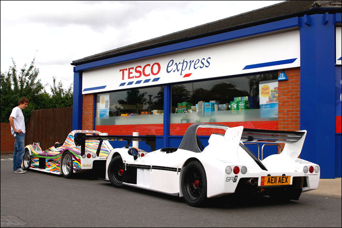 Radical Sportscars uvedl na frankfurtském autosalonu přelomový model SR3 SL pro silniční provoz Radical Sportscars uvedl na frankfurtském autosalonu přelomový model SR3 SL pro silniční provoz