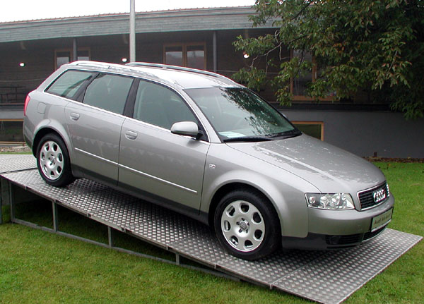 Audi - v roce 2001 rekordní prodej v ČR i v západní Evropě