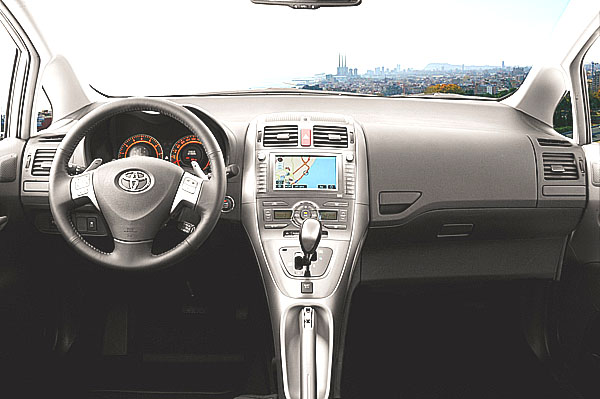 Toyota Auris představuje zcela nový hatchback