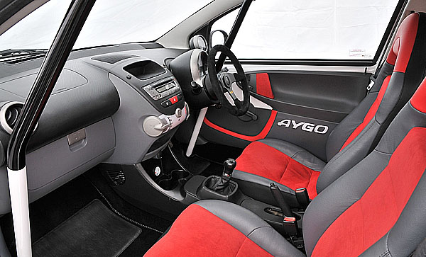 Koncept Toyoty AYGO CRAZY ve světové premiéře na Britském mezinárodním autosalonu v Londýně