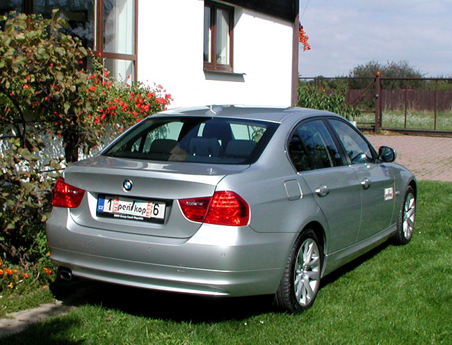 Elegantní sportovní sedan BMW 320d v redakčním testu