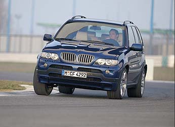 Odborný časopis AutoBild zvolil jako „krále Bavorska“ BMW X5 4,8iS.