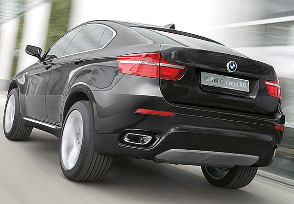 BMW Concept X6: první Sports Activity Coupé na světě.