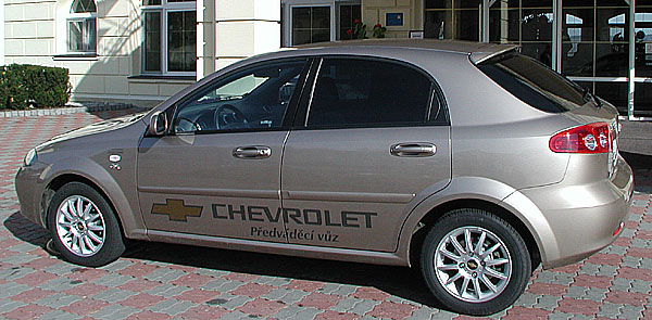 Chevrolet Lacetti v provedení sedan, hatchback a kombi v prodeji na našem trhu