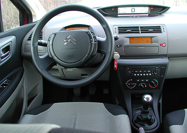 Nový prostorný Citroen C4 v provedení hatchback a coupé od 22. listopadu v prodeji na našem trhu
