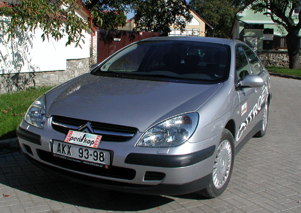 Citroën C5 modelového roku 2003 do prodeje na našem trhu již od 2.září 2002