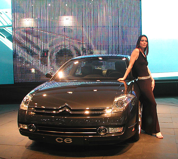 Nový model Citroënu - luxusní reprezentativní sedan C6 na náš trh