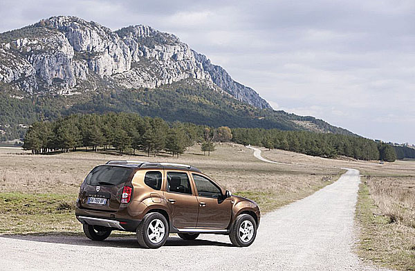 Nová Dacia Duster i s pohonem všech kol v prodeji na našem trhu za velmi příznivou cenu