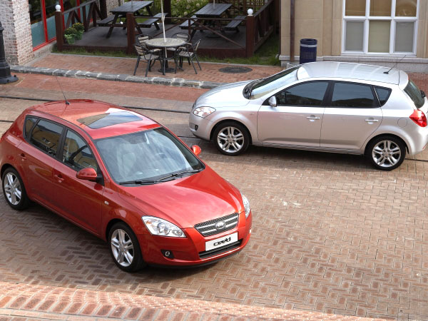 Nový model Kia cee´d na českém trh v prodeji od 12. prosince 2006