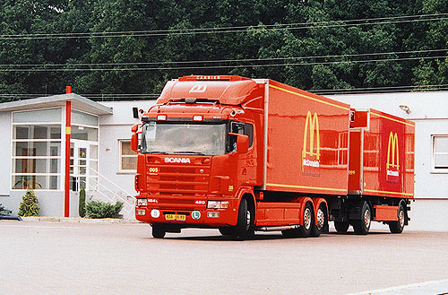 Vozy Scania používá firma Česlog pro zajištění kompletního logistického servisu