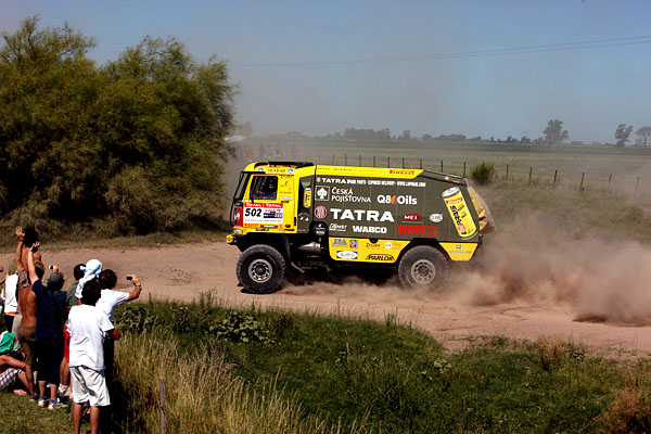 Aleš Loprais zahajuje Rallye Dakar 5. místem v úvodním speciálu