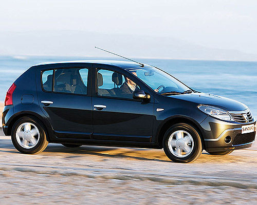 Nový model Dacia Sandero: financování bez poplatku, s pětiletou zárukou na vůz zdarma a exklusivní sazbou havarijního pojištění