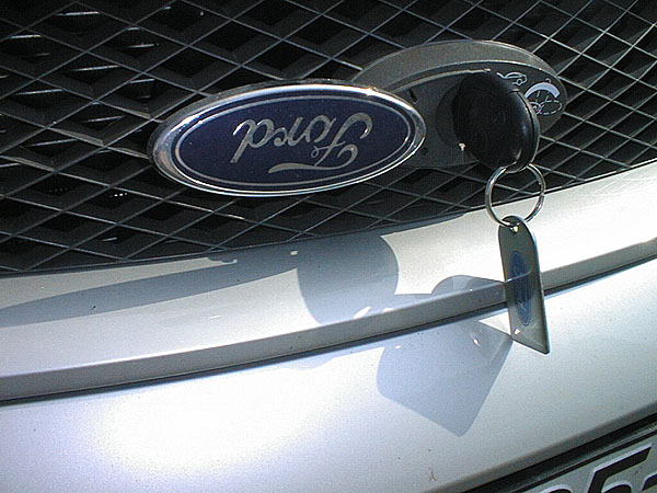 Ford Mondeo 2.5 V6: Co si přát víc?