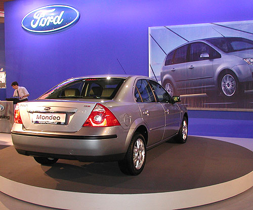 Nový Ford Mondeo s bonusem až 120 tisíc Kč
