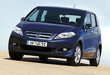 Honda představí v září 2004 na autosalonu v Paříži nový model FR-V