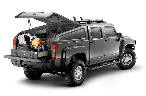 Nový pětisedadlový terénní pick-up Hummer H3T na našem trhu