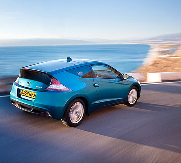 Sportovní hybrid Honda CR-Z obdržela ocenění Auto roku 2010-2011 v Japonsku