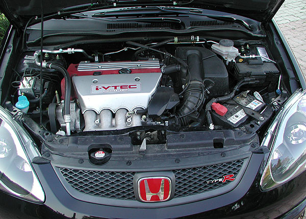 Honda Civic Type R s motorem o výkonu 147 kW se šestistupňovou převodovkou v testu redakce
