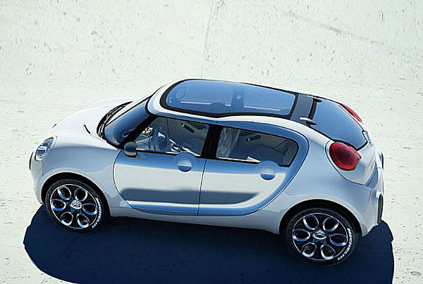 Na frankfurtském autosalonu Citroën dnes představí koncept C-Cactus se spotřebou pouze 2,9 l nafty na 100 km.