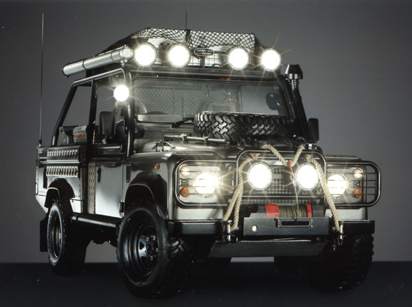 Land Rover Defender v hlavní roli