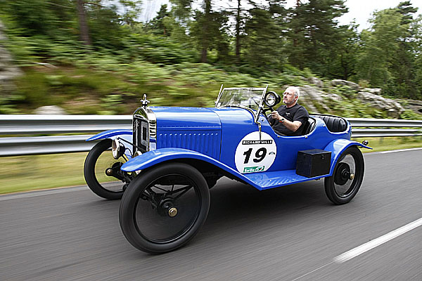 Modely Ford T a Ford Capri 12. a 13. července závodí v Le Mans