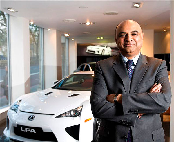 Lexus představí na zítra zahajovaném Autosalonu v Tokiu supersportovní model LFA