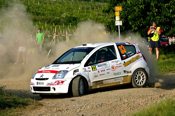 Citroën Racing Trophy CZ – V Hustopečích dokončily pouze tři posádky