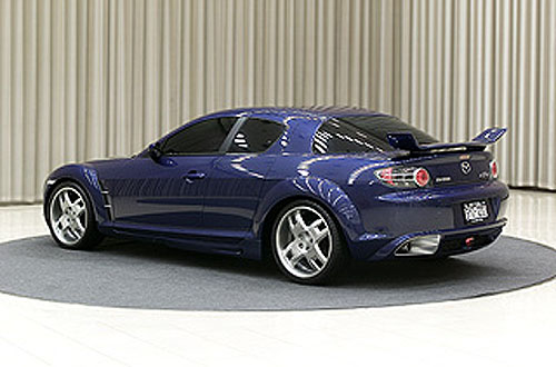 Modely Mazda na lednovém mezinárodním autosalonu v Tokiu