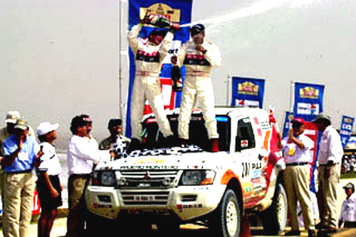 Vítězství Mitsubishi v Rallye Dakar 2002