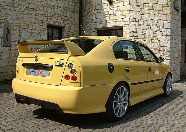 Škoda Octavia I s doplňky Milotec ve stylu RS