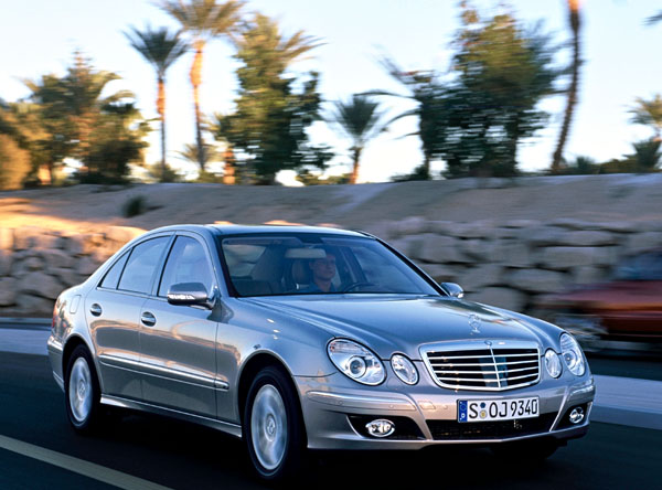 Mercedes-Benz 100 let pohonu všech kol