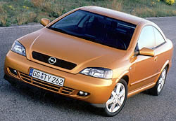 Nový Opel Coupé s přeplňovaným motorem