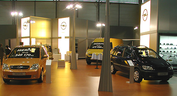 Opel na autosalonu užitkových vozů Autotec v Brně