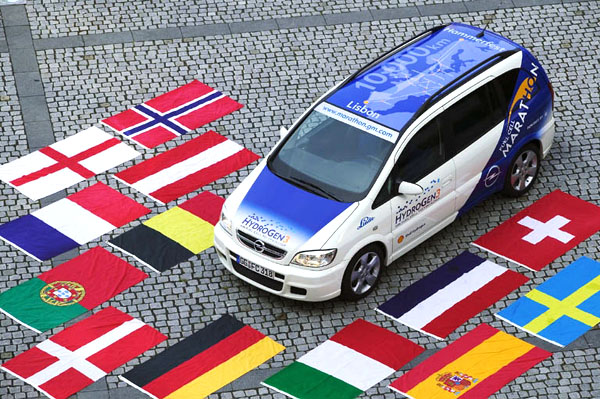 „Opel Fuel Cell Marathon – powered by GM“: Tvrdá zkouška technologie palivových článků