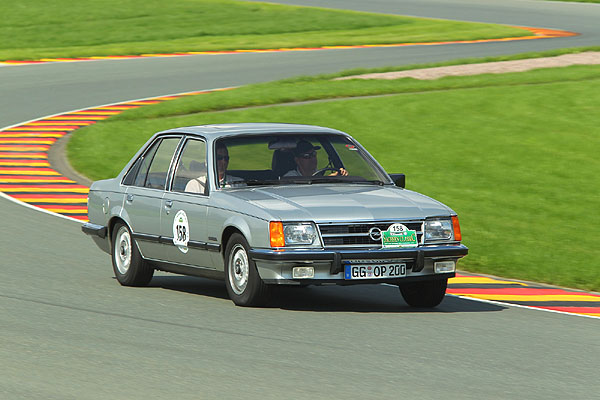 Česká posádka Opelu Commodore výborně zabodovala na veteránské Sachsen Rally 2010