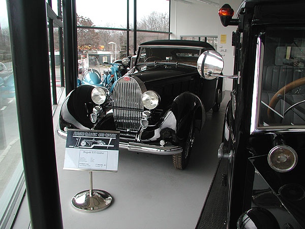 Galerie PRAGUE CLASSIC CAR CENTRE v Praze na Smíchově