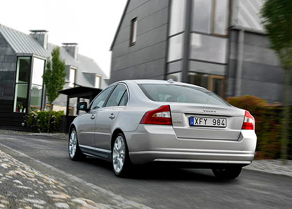 Nové Volvo S80 druhé generace na probíhajícím ženevském Autosalonu