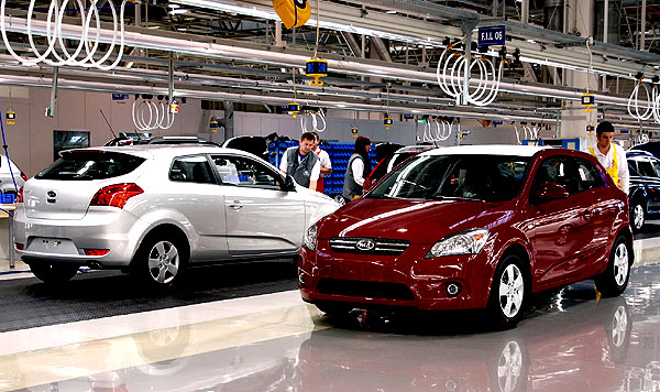 Sériová výroba třídveřového sportovního hatchbacku Kia Pro-cee´d zahájena