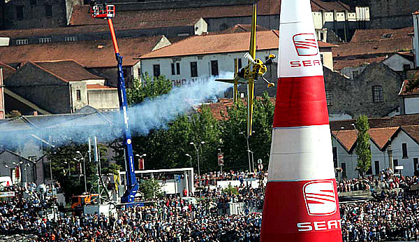 SEAT & RED BULL AIR RACE 2008