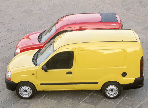 Renault Kangoo: Druhé posuvné dveře a prodloužená verze Grand Volume
