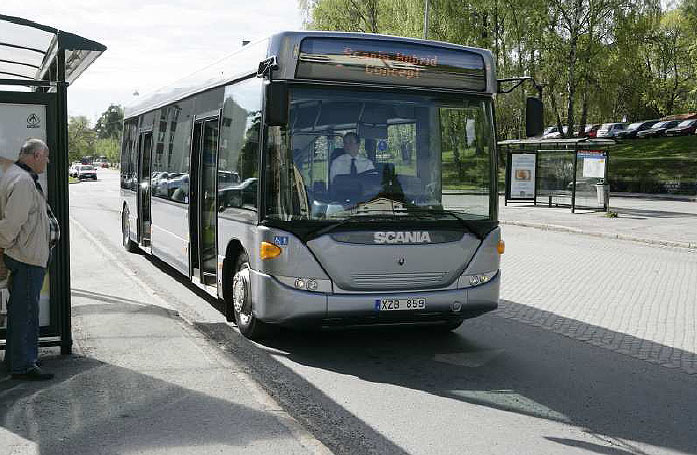Rok 1911 -2011: 100 let autobusů a autokarů Scania Rok 1911 -2011: 100 let autobusů a autokarů Scania