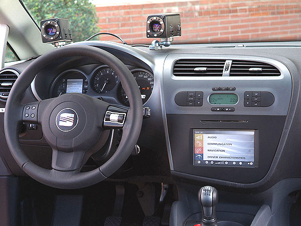 Nový přístup v bezpečnosti - Inteligentní prototyp SEAT León