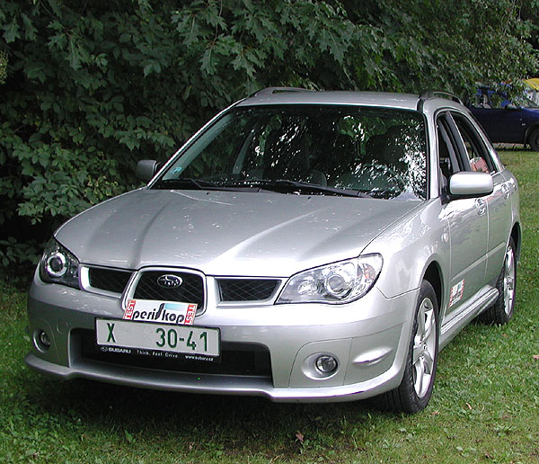 Subaru Impreza 2,0 R Kombi v testu redakce Autoperiskop
