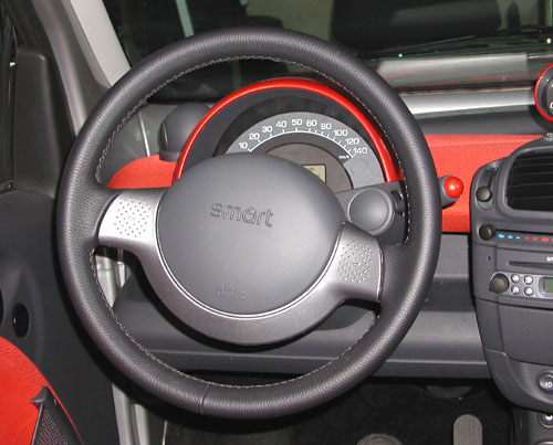 Smart City Coupé s naftovým motorem 0,8 litru se šestistupňovou automatickou převodovkou v testu redakce