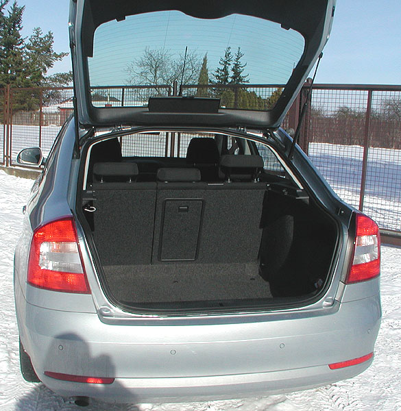 Škoda Octavia Combi s úsporným naftovým motorem v testu redakce