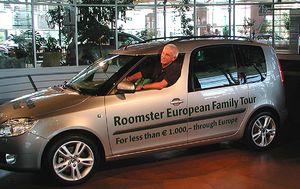 Včera – 25.června odstartovala Škoda Roomster z Mladé Boleslavi na 15.520 kilometrů