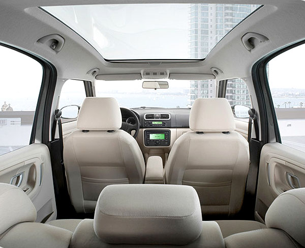 Nová Škoda Roomster dnes ve světové premiéře na autosalonu v Ženevě