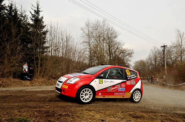 Valašská rally představila úspěšně Citroën DS3 R3T a jezdcům na citroënech přinesla 5 500 Euro!